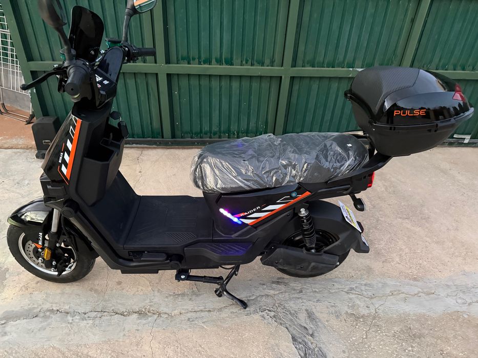 scooter elétrica sem carta  de condução