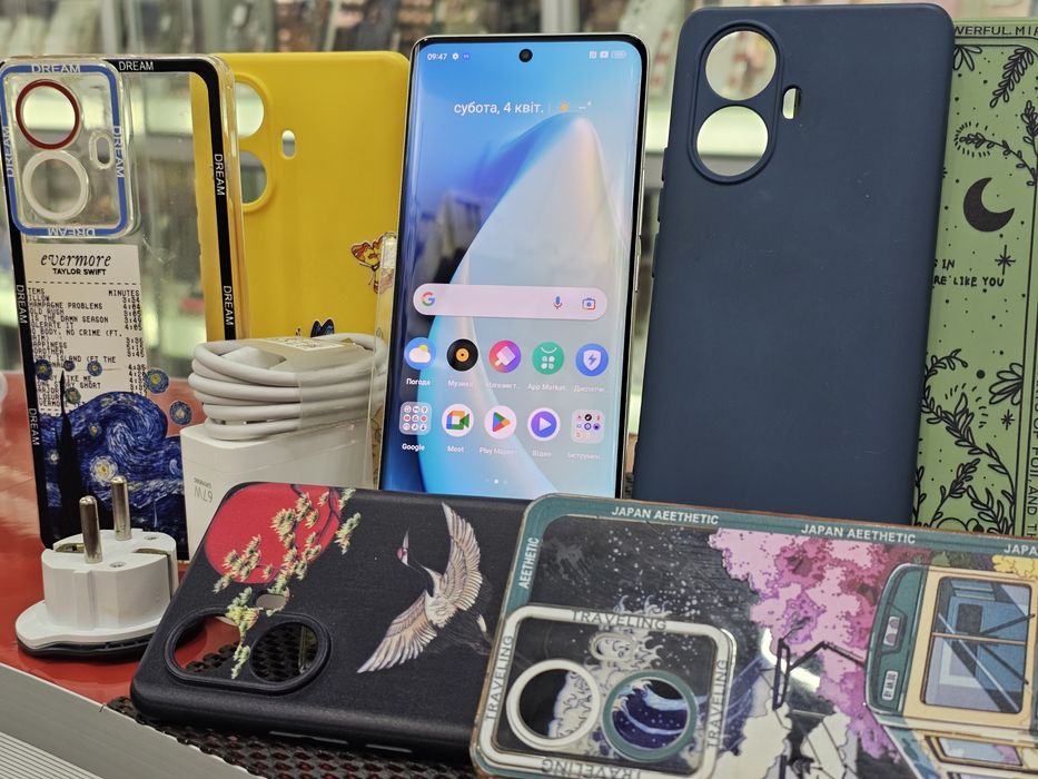 Realme 10 Pro+ 8/256 в чудовому стані з повним комплектом