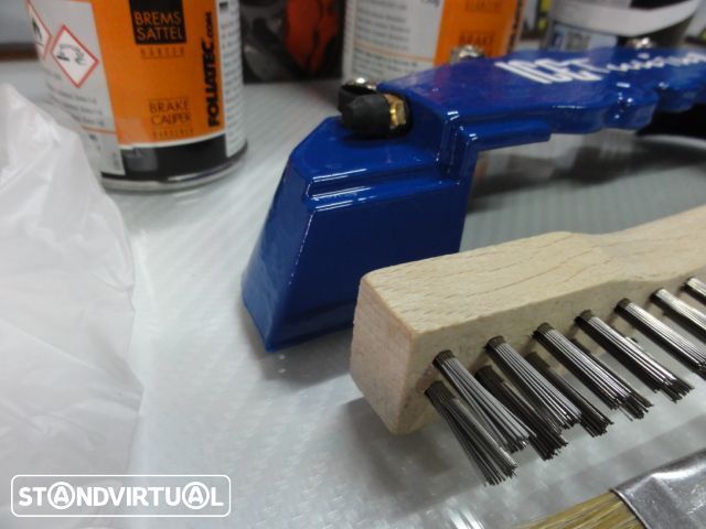 Tinta alta temperatura Foliatec de cor Azul Racing Brilhante para bombas / pinças travão, kit 3 c.