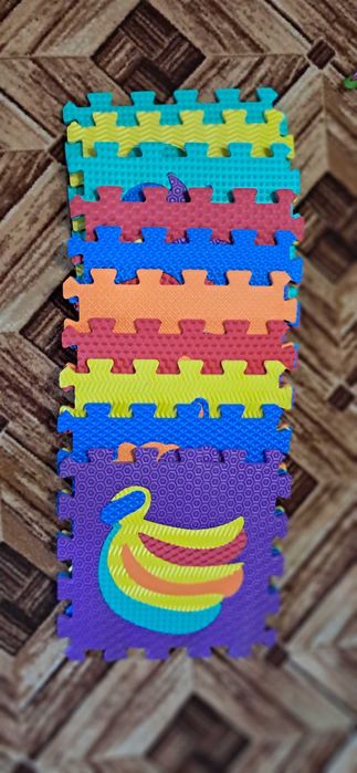 Пазли                   .