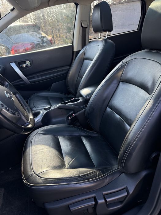 Nissan Qashqai J10