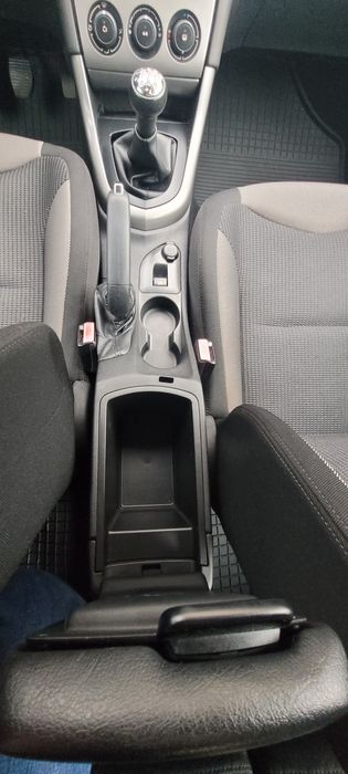 Peugeot 308 - 2010 rok