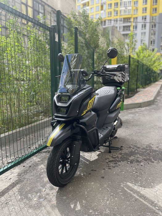 Продам електро скутер SOKMOTO ADV
