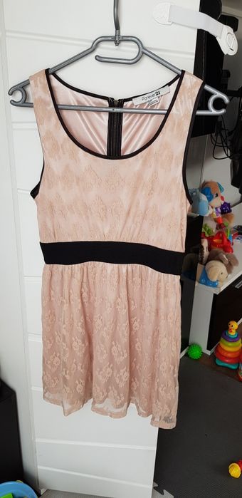 Sukienka koronkowa Forever21 XS/S