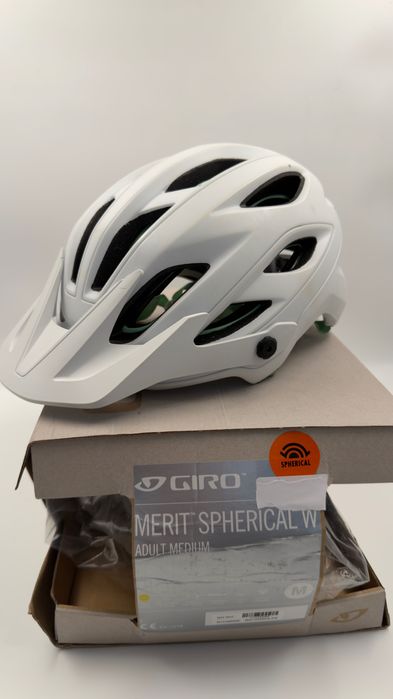 Nowy Kask Rowerowy Giro Merit Mips Spherical  r. M (55-59cm)