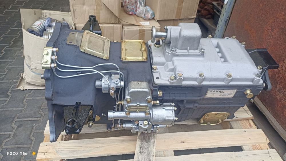 КПП КАМАЗ 15-1700025 з дільником: 187 000 грн. - КПП / АКПП в