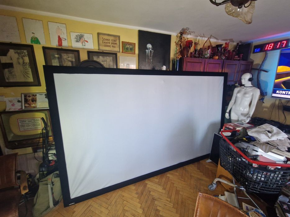 Ekran projektor TOP Projecta II 314x185 KINO W DOMU
