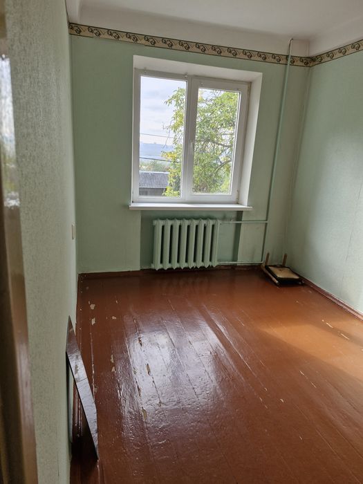 Продам 2 ком.кв.ТРЕГУБОВА 13.999уе 2 этаж