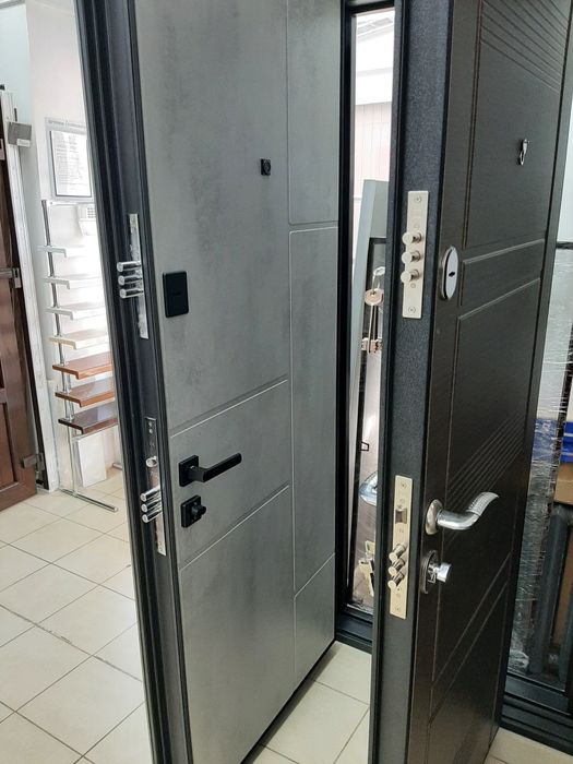 Двері  вхідні металеві у квартиру, будинок, офіс. єВідновлення