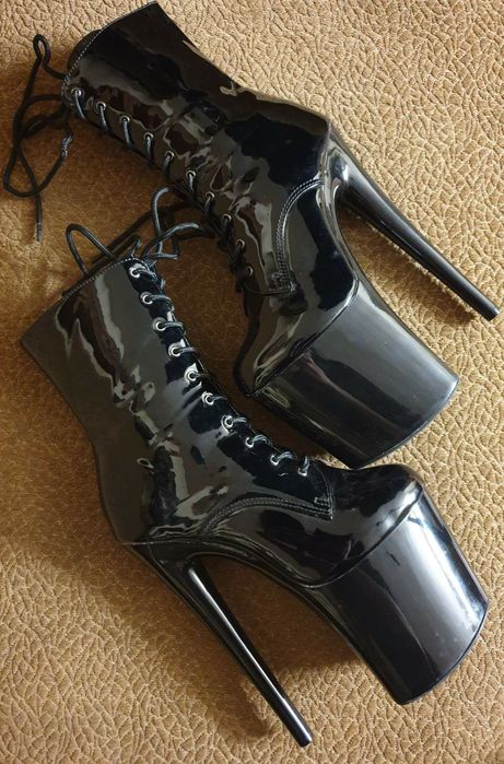 Стріпи  ботіночки тройки Heaven