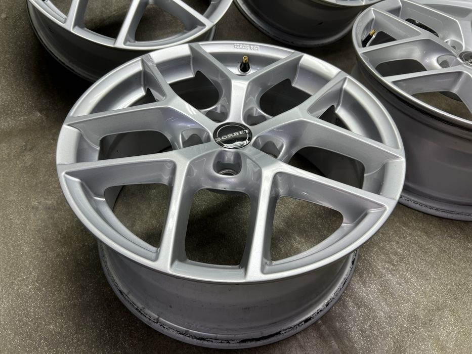 Диски Borbet Y R17 5 114.3 et40 J7.5 mazda kia megane honda Nissan Rogue cx-5 tucson