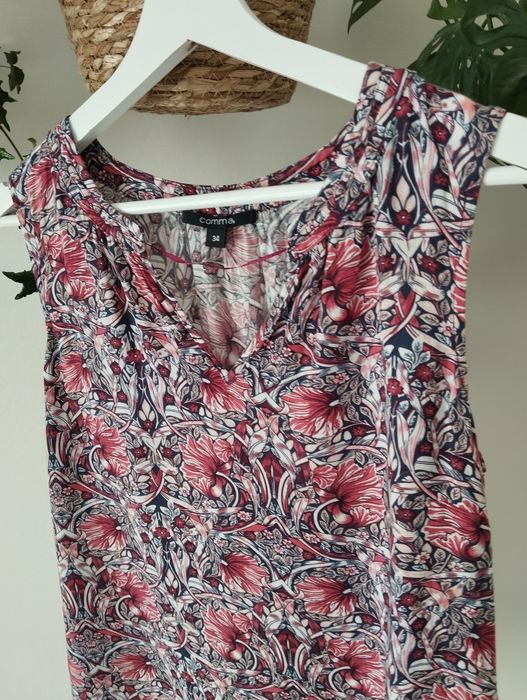 Wiosenna, letnia bluzka w kwiaty z wiskozy, top r. 34 XS comma,