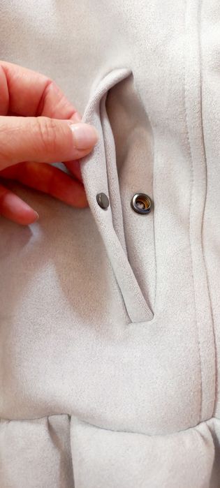 Elegancka kurtka wiosenna ramoneska z ozdobną falbanką Peek&Cloppenbug