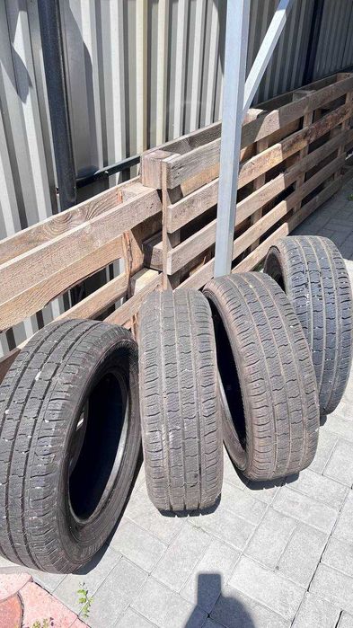 Шини зимові Rosava 215/65 R16C