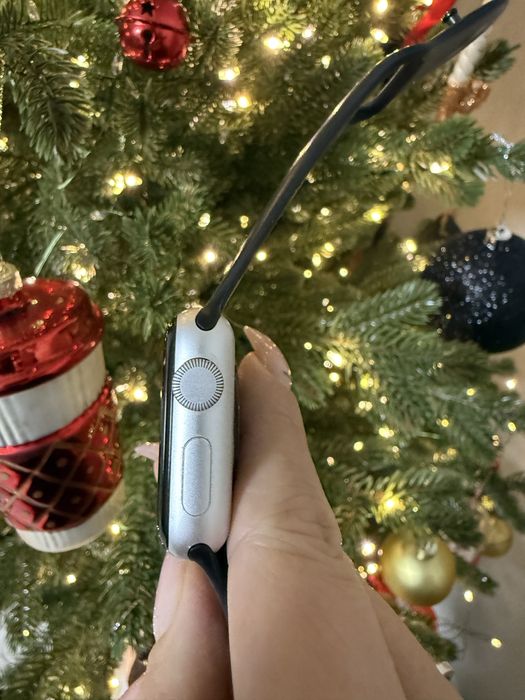 Продам apple watch 3 38mm