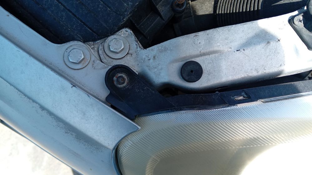 Ótica / farol direita OPEL Corsa C