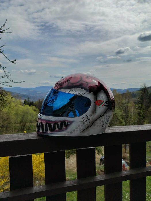 Kask motocyklowy nitro