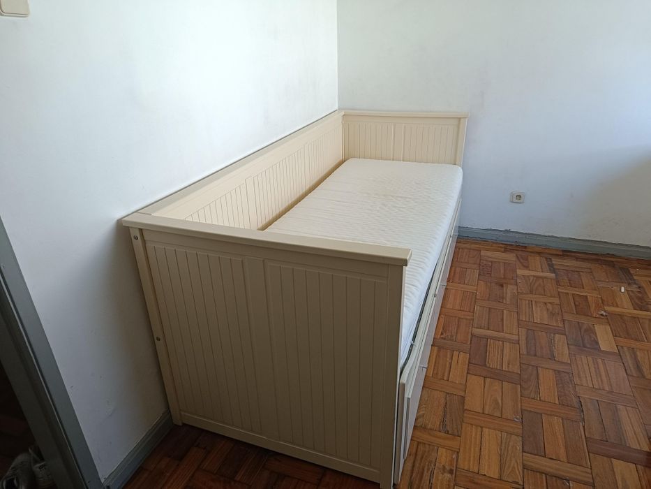 Cama dupla IKEA usada em muito bom estado