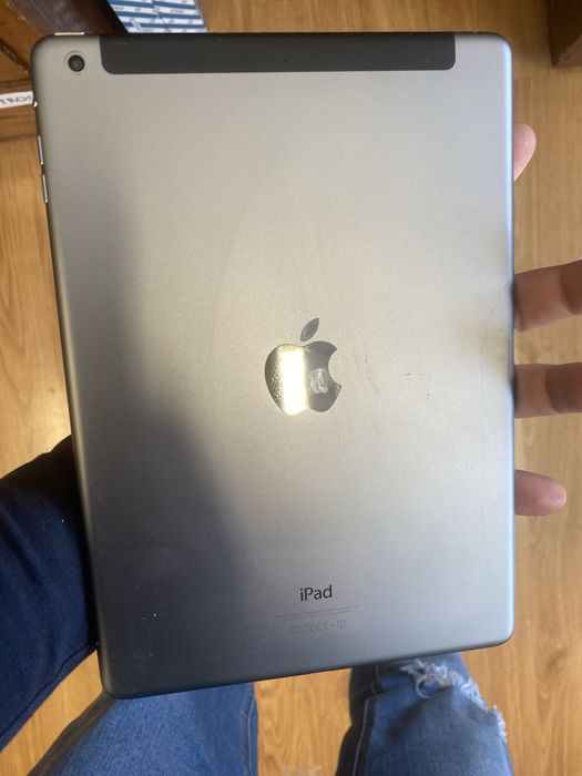 Apple iPad Air 1 (A1475) wi fi + 4G