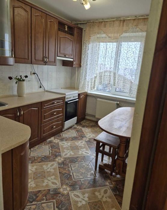 Продам 3-комнатную чешку на Черемушках, парк Горького
