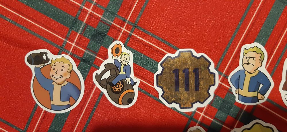 10 szt. naklejek z gry fallout retro pc, wyprzedaż domowej kolekcji