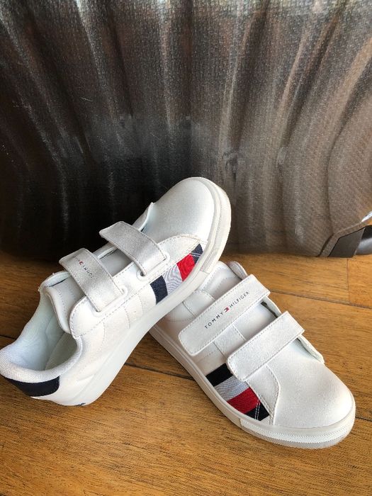 Buty marki Tommy hilfiger
