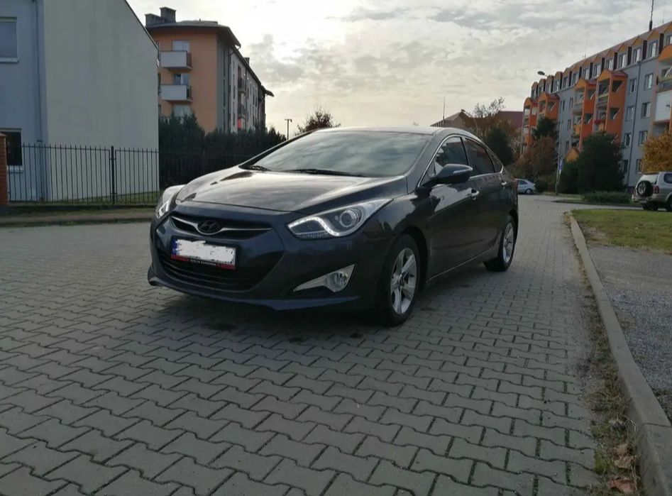 Hyundai i40