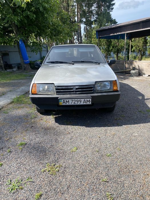 Продам ВАЗ 21093