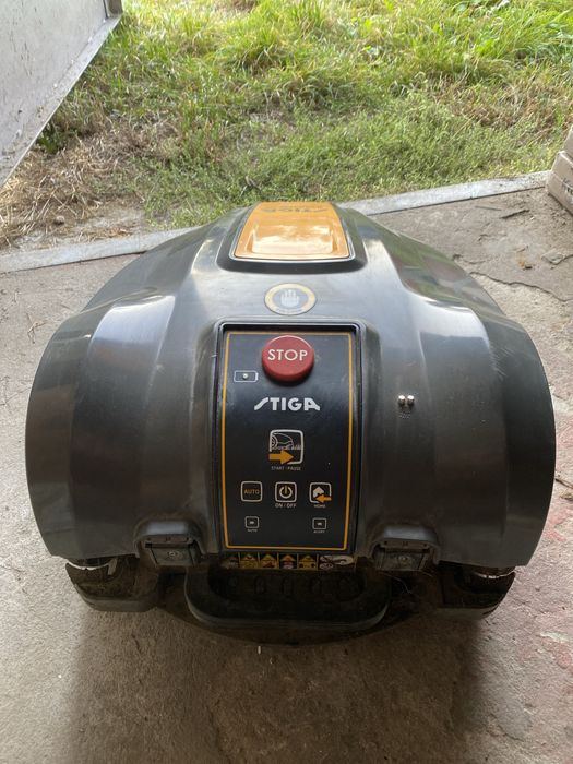 Robot koszący STIGA M3 garaż gratis