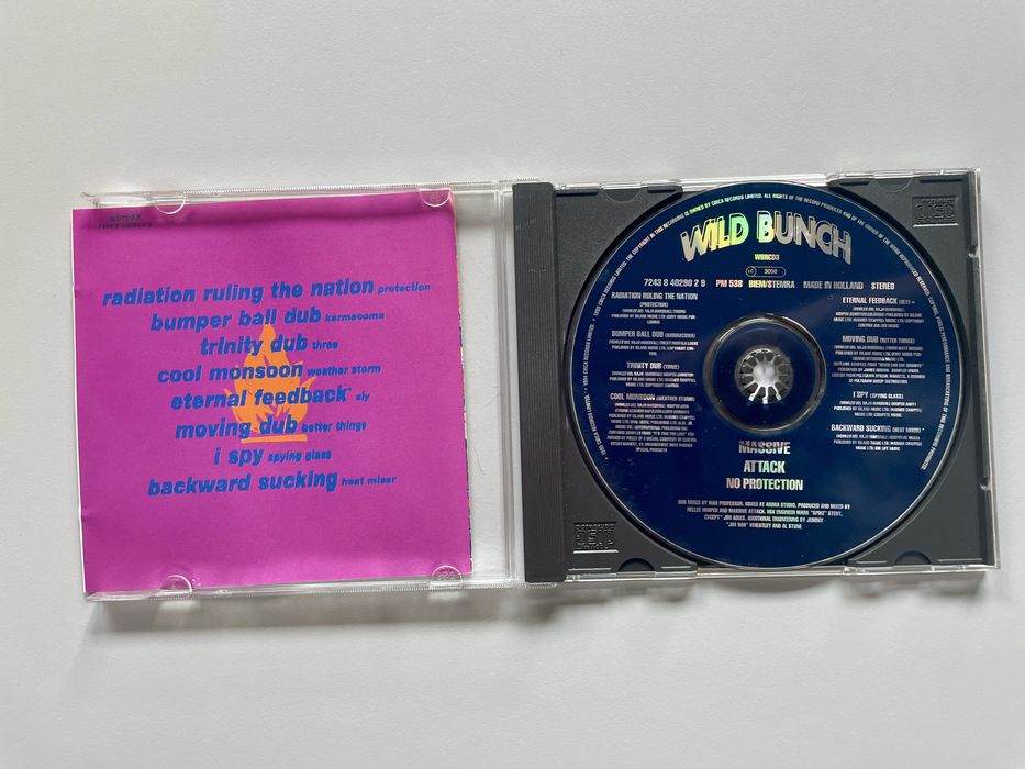 Trip-Hop / Dub – Massive Attack v Mad Professor – No Protection – CD 1995
