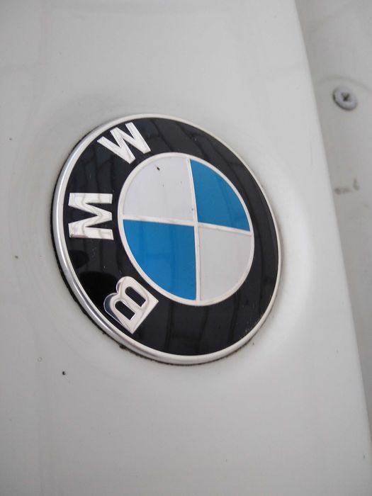 klapa tył BMW 5 F10 biała bagażnik