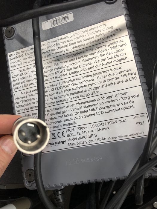 Ladowarka 24v 6a do wozka skutera inwalidzkiego
