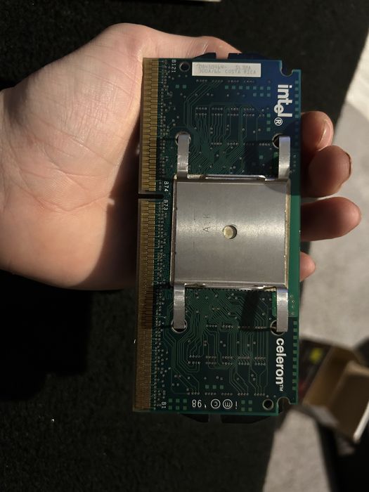 Intel Celeron 366
