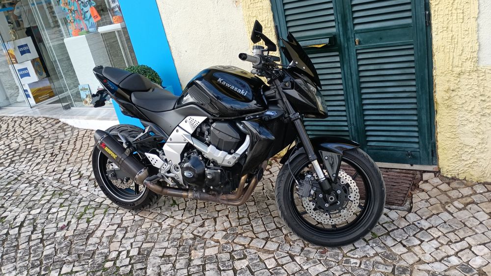 Kawasaki Z 750 Ano 2010