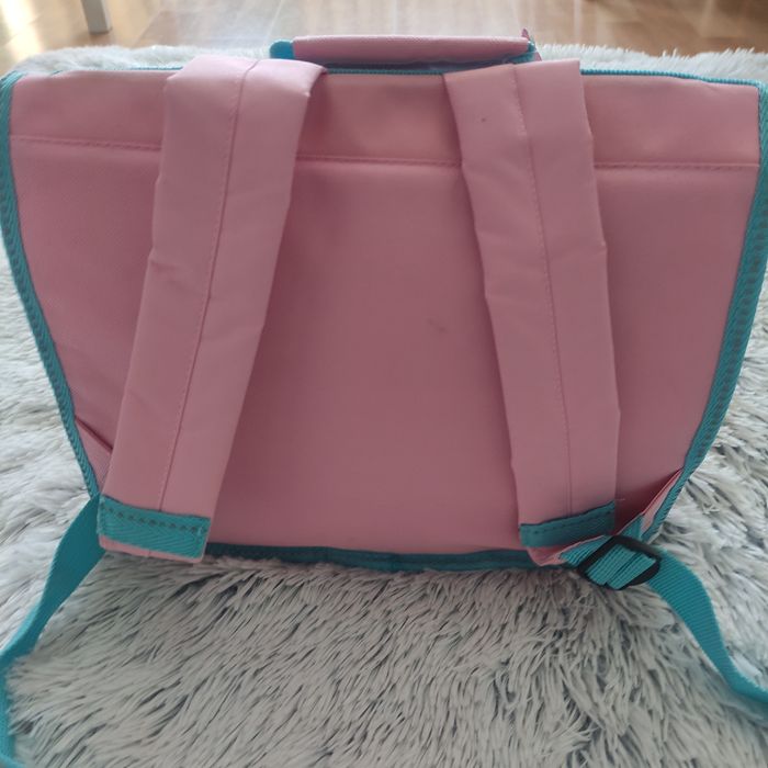 Plecak szkolny z kotkiem.