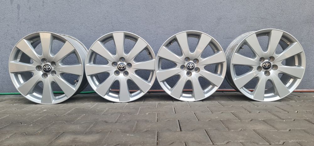 "17 5x100 Toyota