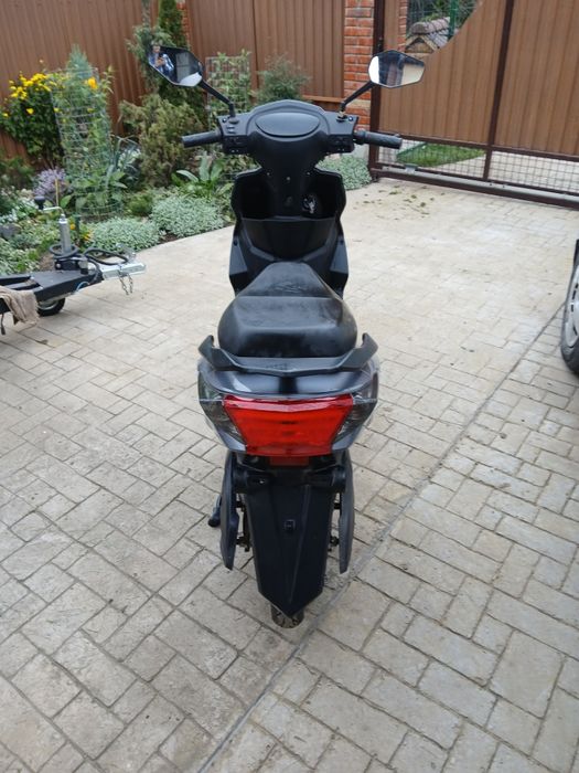 Продається електроскутер Sinski Greg 2kW