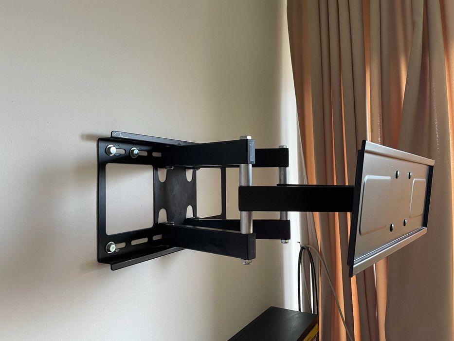 Uchwyt do telewizora uchylny, dwuramienny, VESA!