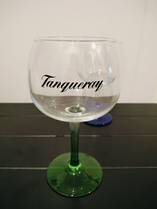 Copos de Gin tónico - novos