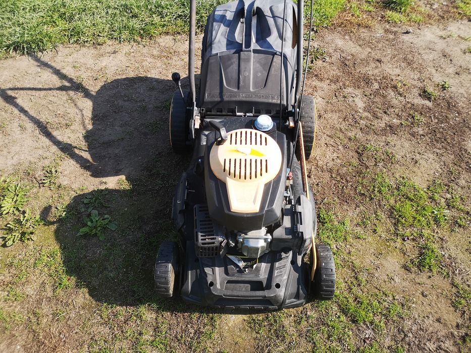 KOSIARKA Spalinowa z koszem szerokość 51cm RIWALL  5190