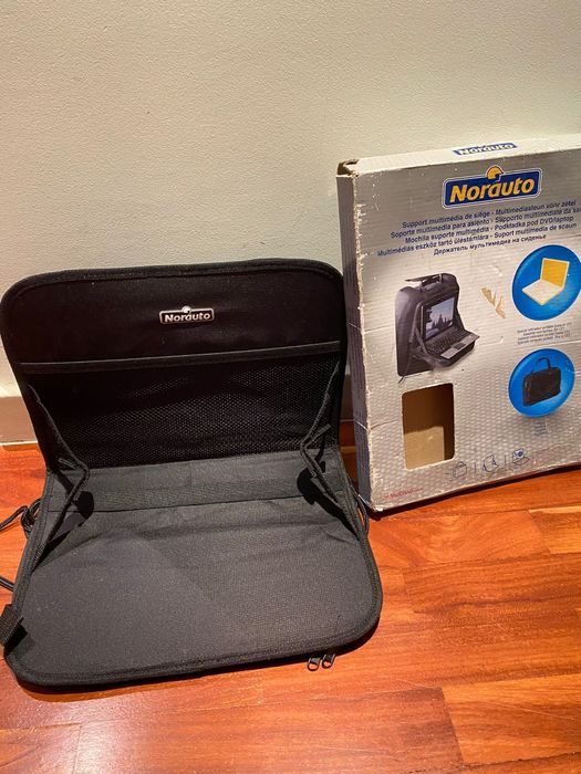 Mochila suporte multimédia