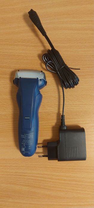 Електробритва Panasonic ES-RT37