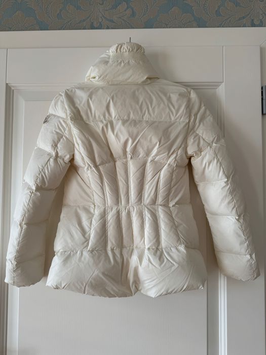Piękna kurtka puchowa Moncler rozmiar 1 jak nowa