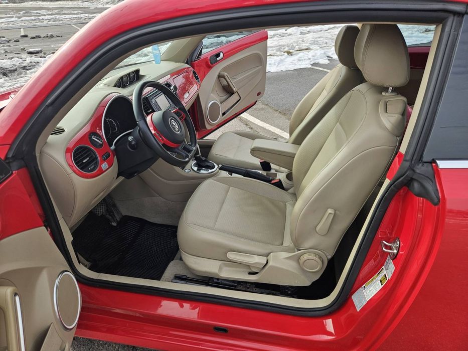 Volkswagen new beetle 2.0TDI 2015