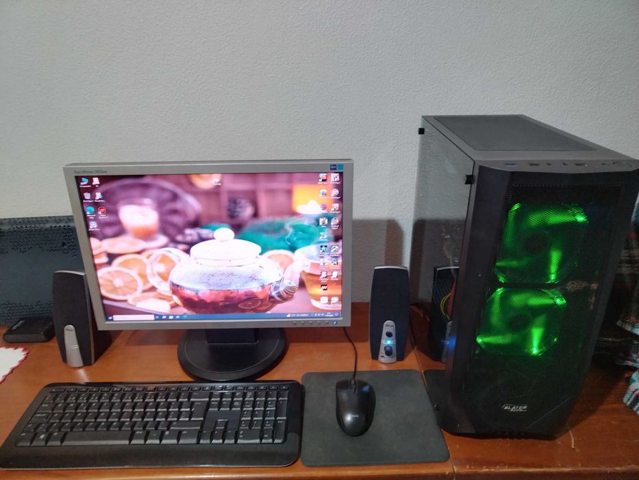 Torre PC 120 SSD + 320 HD Especificações nas fotos. Ler com a atenção