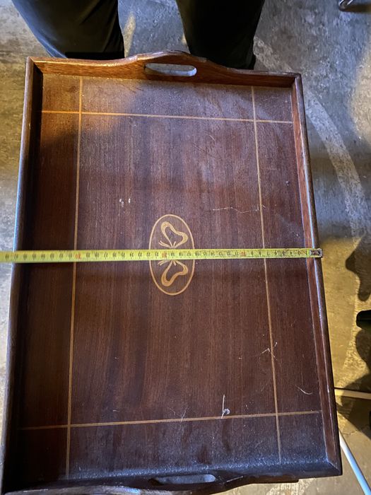 Tabuleiro madera maciça envernizado com laço