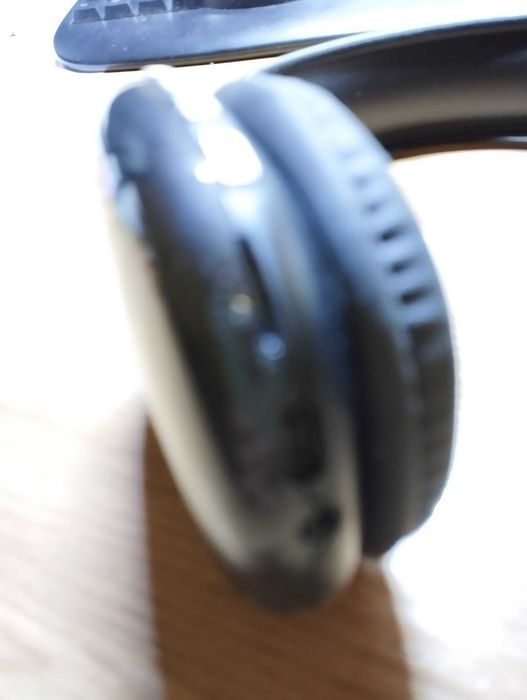 Продам Bluetooth-стереогарнитуру
