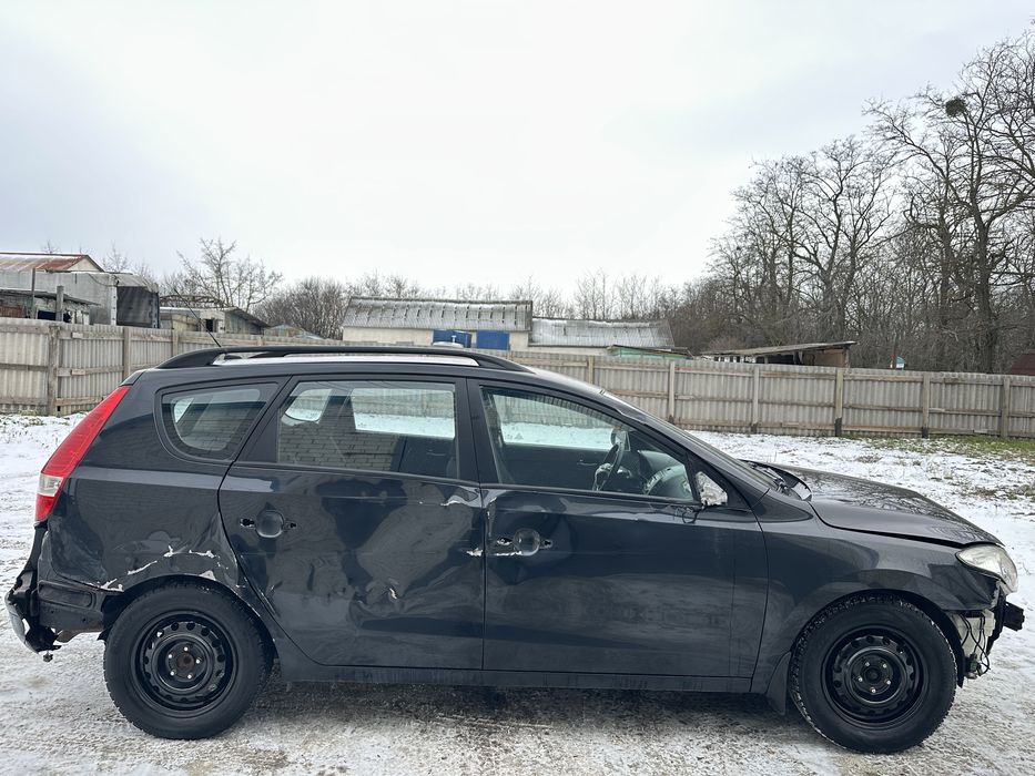 Hyundai i30 1.6 cdti 2008 авто після дтп
