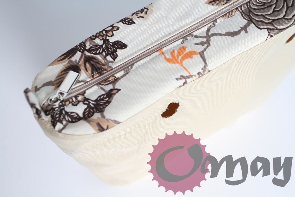 Beżowy organizer do OBAG MINI róże brązowe piasek 2 kieszenie OMAY