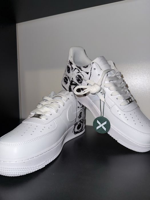 Nike x supreme Biały